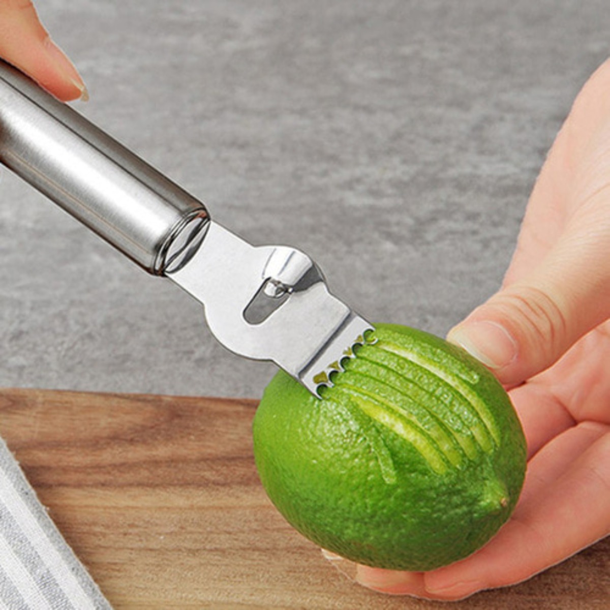 Narzędzie do obierania cytryn  – Peeler Channel Knife recenzja i cena